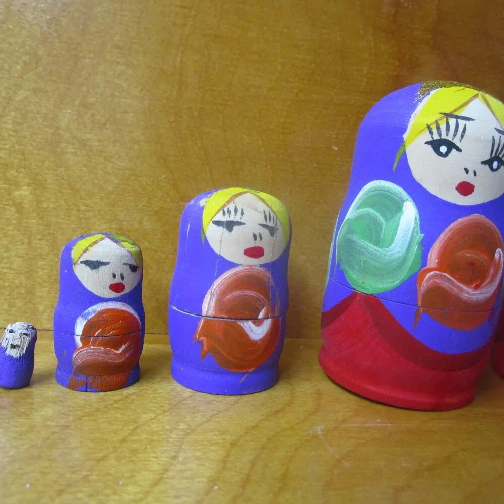 Russian nesting dolls beautiful purple hand painted red gold crown 6 piece - Picture 7 of 11